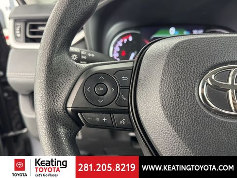 Certified 2024 Toyota RAV4 XLE image 27