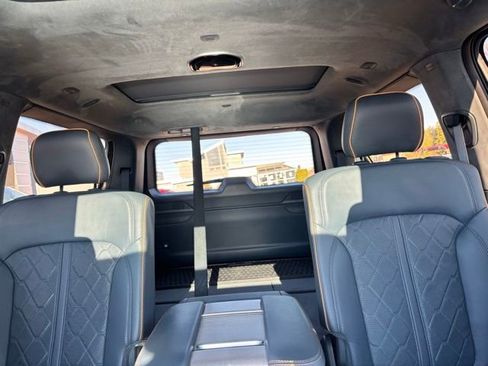 Used 2022 Jeep Grand Wagoneer Series III w/ Rear Seat Video Group 1 AWD/4WD image 14