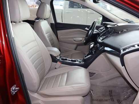 Used 2015 Ford Escape Titanium image 16