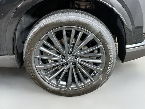 New 2026 Lexus RX 450h RX 450h+ Premium w/ Convenience Package image 30