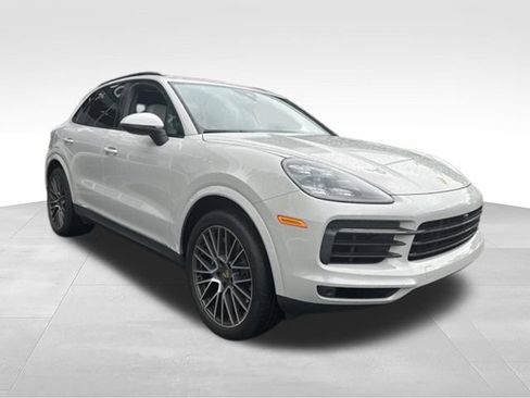 Used 2021 Porsche Cayenne AWD/4WD image 10