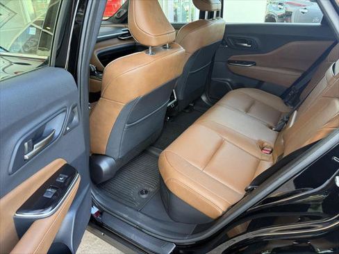Certified 2025 Toyota Crown Signia AWD/4WD image 16