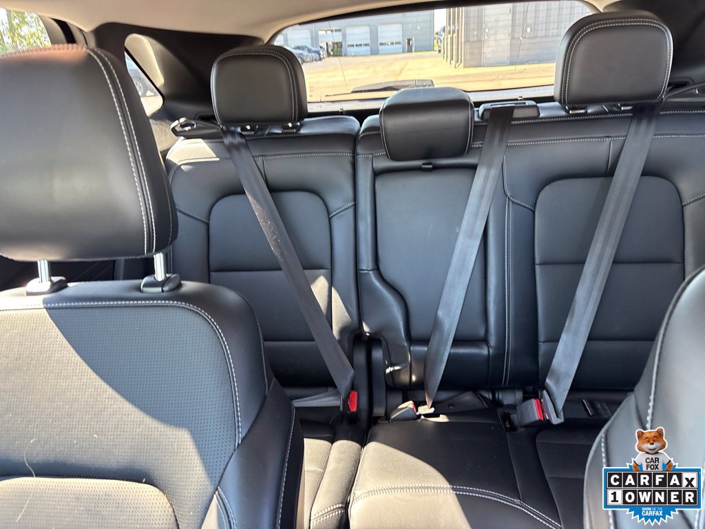 Used 2025 Ford Escape Platinum AWD/4WD image 27