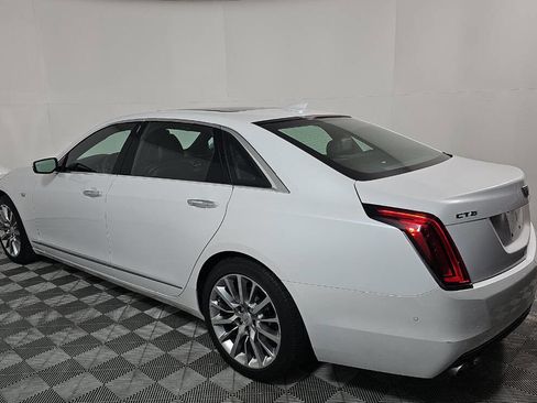 Used 2017 Cadillac CT6 Luxury image 4
