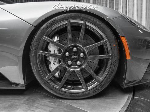 Used 2019 Ford GT RWD image 54
