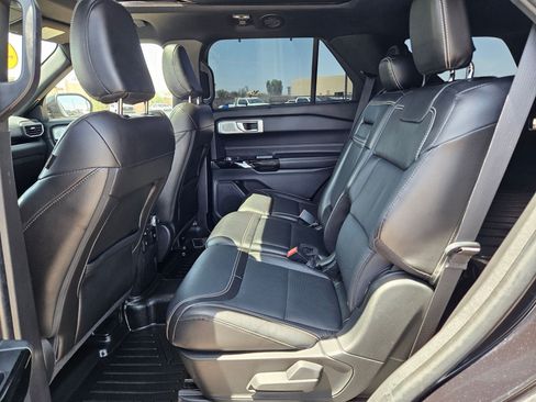 Used 2022 Ford Explorer ST w/ Equipment Group 401A AWD/4WD image 25