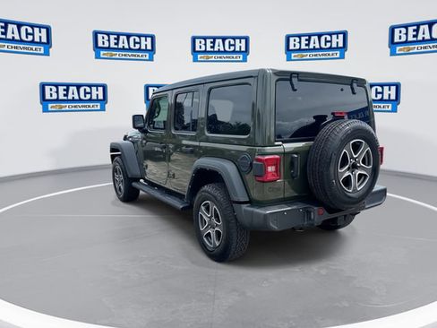 Used 2022 Jeep Wrangler Unlimited Sport w/ Sun And Sound Package AWD/4WD image 6