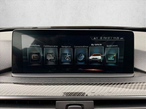 Used 2017 BMW M4 Convertible RWD image 27
