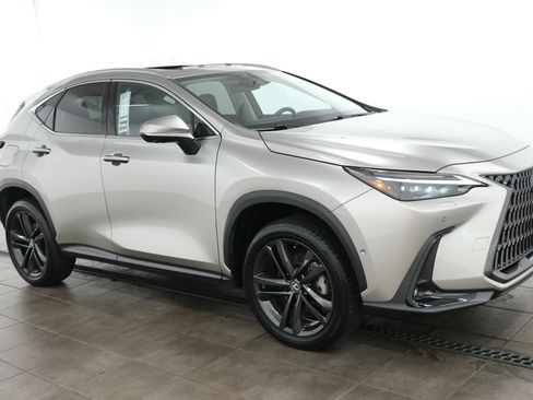 Used 2024 Lexus NX 450h+ AWD w/ Vision Package image 6