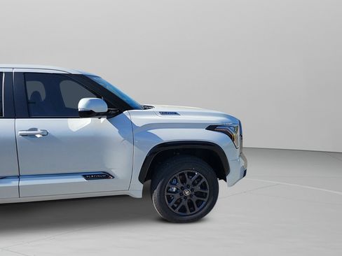 New 2025 Toyota Tundra Platinum image 30