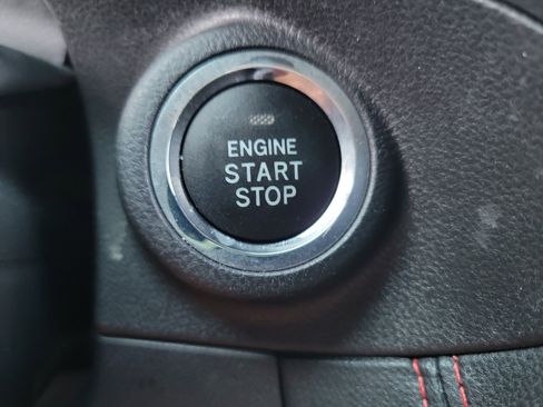 Used 2021 Subaru Impreza 2.0i Sport image 29