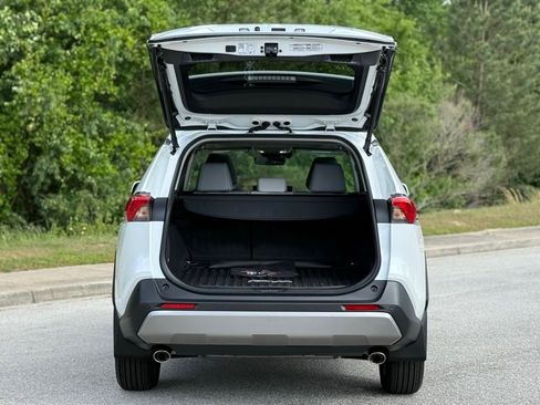 Used 2025 Toyota RAV4 Limited w/ Advanced Technology Package AWD/4WD image 16