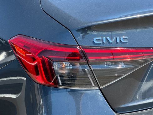 Used 2023 Honda Civic LX image 25