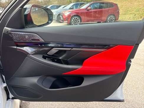 New 2026 BMW M5 Base image 28