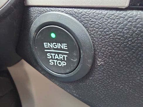 Used 2020 Ford Escape SEL AWD/4WD image 20