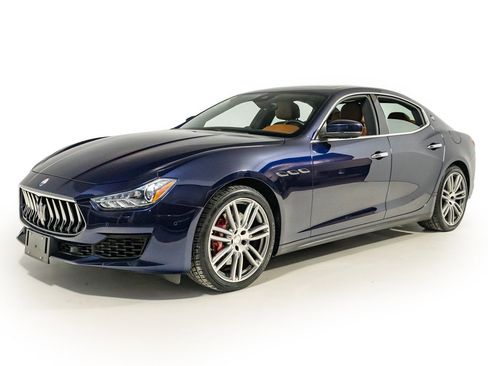 Used 2020 Maserati Ghibli S Q4 image 2
