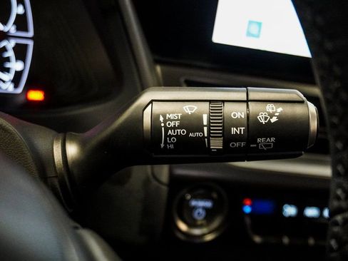 Used 2024 Lexus UX 250h AWD w/ Premium Package image 17