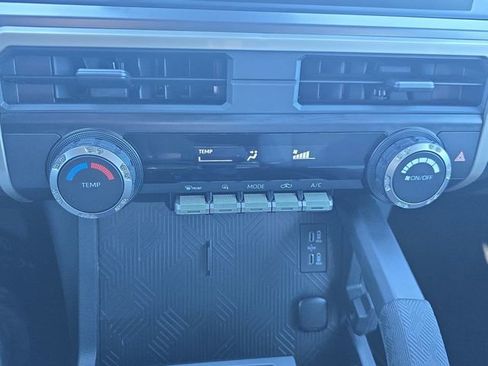 Used 2025 Toyota Tacoma SR5 image 23