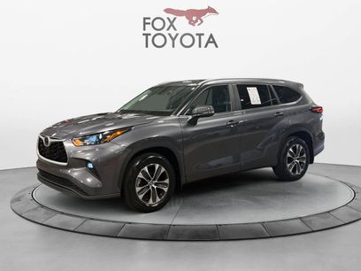 Used 2024 Toyota Highlander XLE