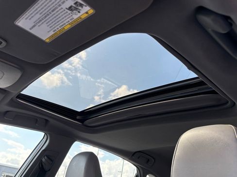 Used 2019 Toyota Avalon XLE w/ Moonroof Package FWD image 7