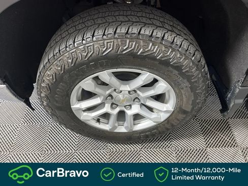 Used 2022 Chevrolet Silverado 1500 LT w/ Protection Package AWD/4WD image 14