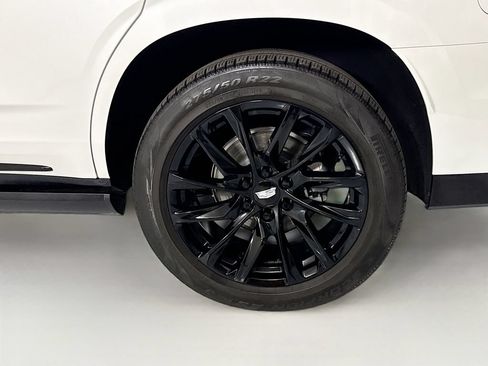 Used 2021 Cadillac Escalade Sport Platinum w/ LPO, ONYX Package AWD/4WD image 31