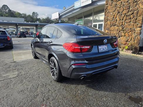Used 2016 BMW X4 M40i image 7
