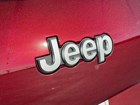 New 2026 Jeep Grand Cherokee L 2WD image 19