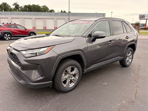 Used 2024 Toyota RAV4 XLE FWD image 3