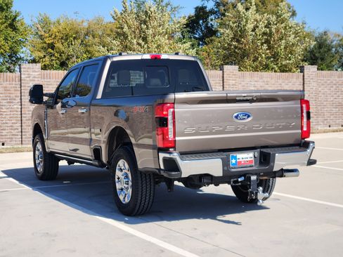 Used 2023 Ford F250 Lariat w/ Lariat Ultimate Package image 8