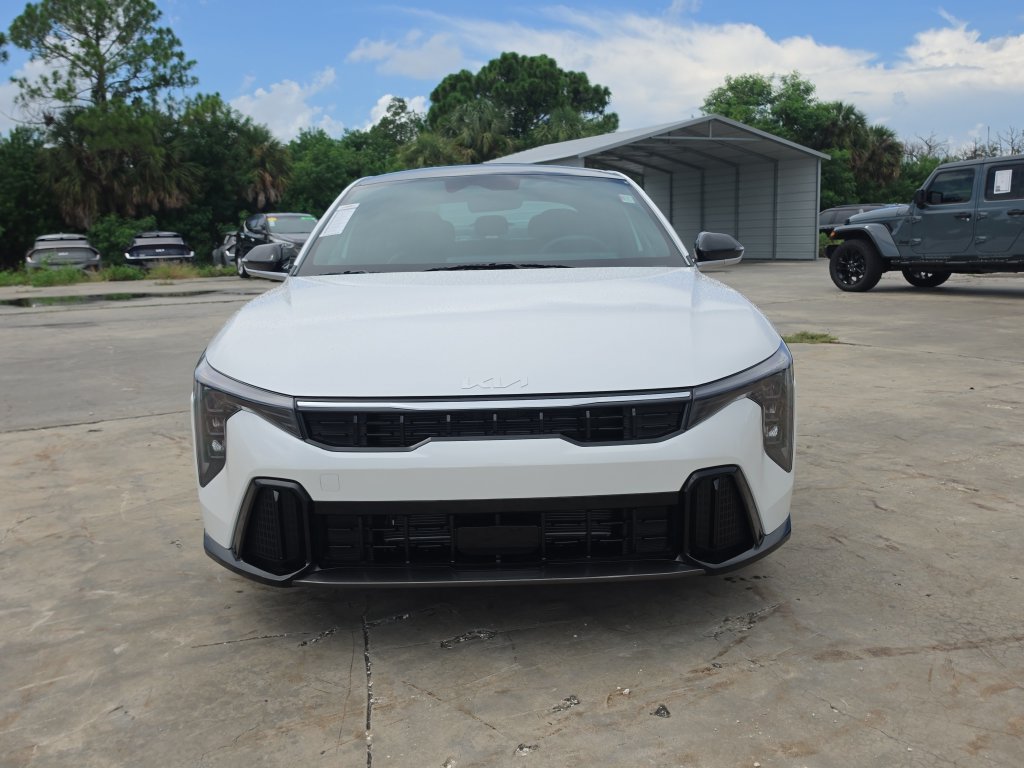 New 2026 Kia K4 EX w/ GT-Line Premium Package FWD image 3