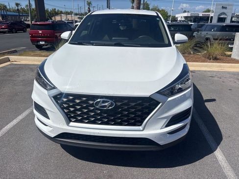 Used 2021 Hyundai Tucson SE w/ Cargo Package image 2