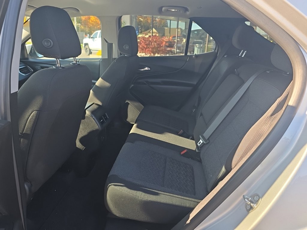 Used 2022 Chevrolet Equinox LT AWD/4WD image 30