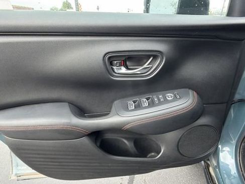 Used 2024 Honda HR-V Sport image 18