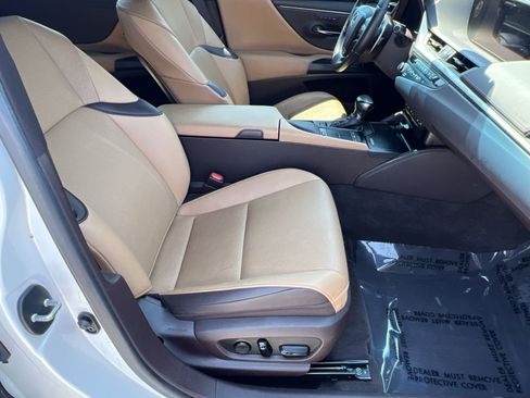 Used 2021 Lexus ES 250 w/ Premium Package AWD/4WD image 26