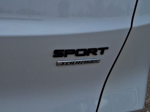 Used 2024 Honda CR-V Sport Touring image 31
