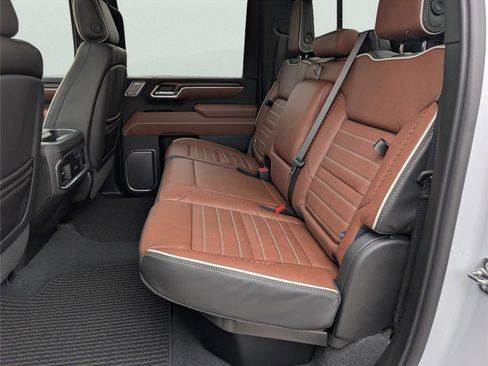 New 2026 GMC Sierra 2500 Denali Ultimate image 33