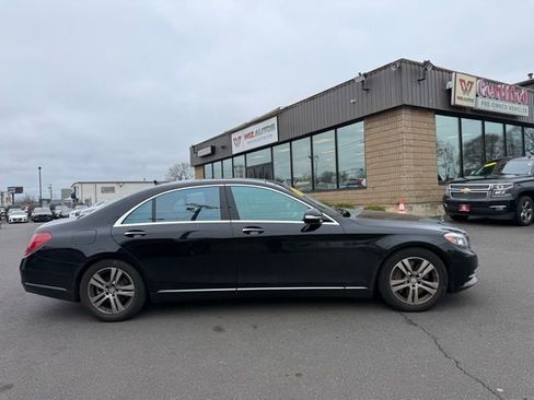 Used 2017 Mercedes-Benz S 550 4MATIC Sedan image 6
