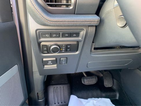 Used 2023 Ford F150 Lightning Lariat w/ Equipment Group 511A High image 13