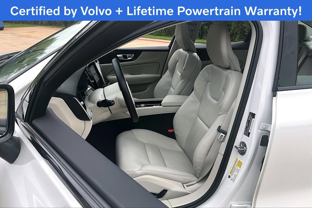 Used 2025 Volvo S60 B5 Plus AWD/4WD image 33