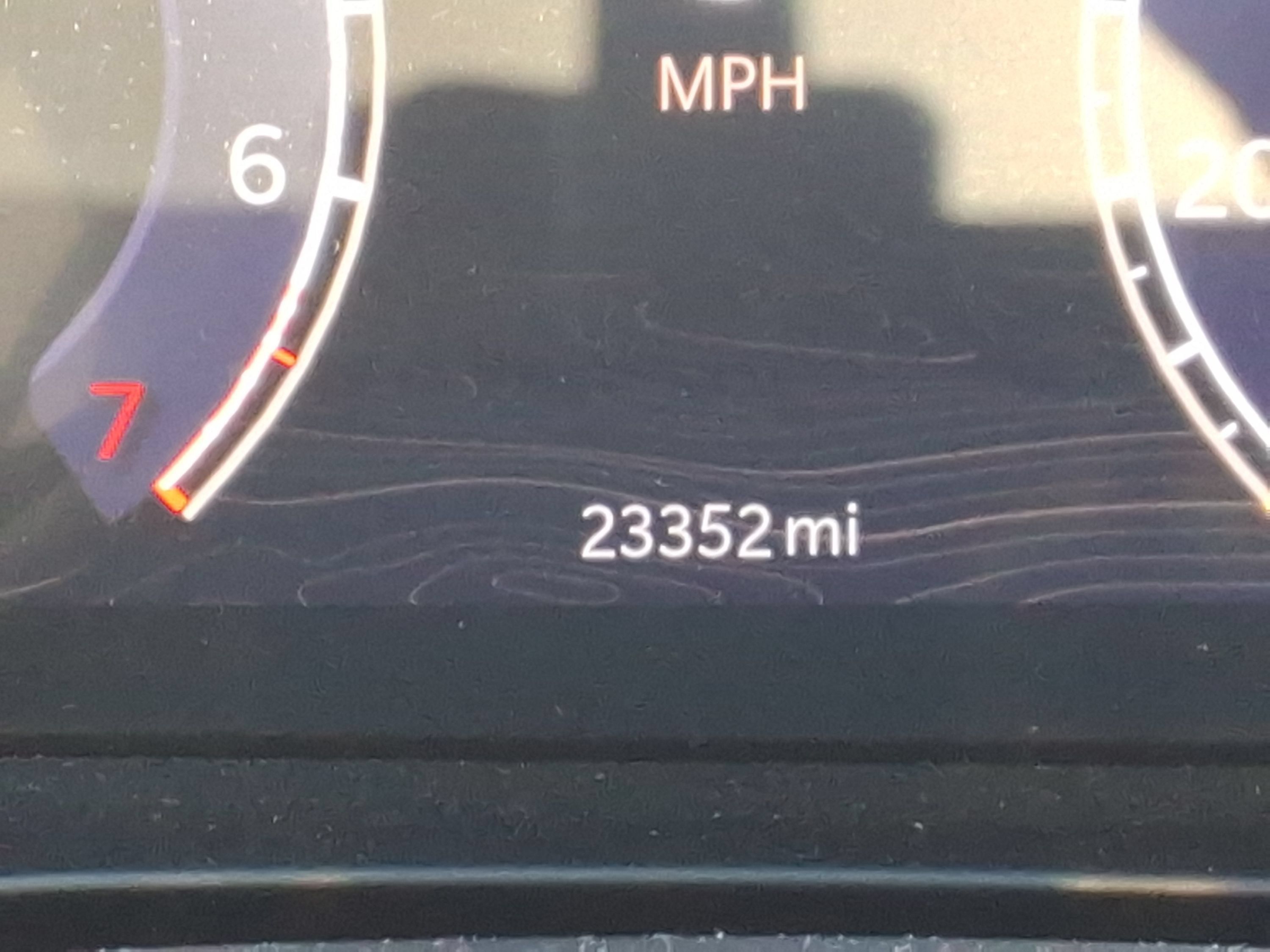 Used 2024 Jeep Grand Cherokee Limited AWD/4WD image 13