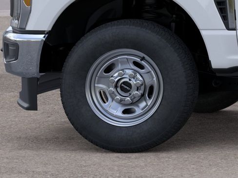 New 2026 Ford F250 XL AWD/4WD image 31