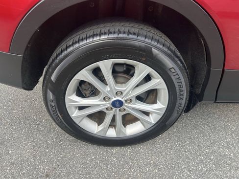 Used 2018 Ford Escape SEL AWD/4WD image 15