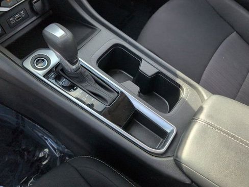 Used 2025 Nissan Sentra SV FWD image 23