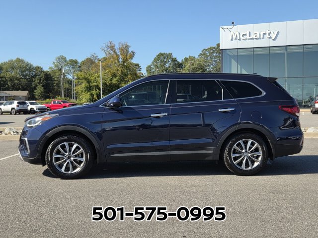 Used 2018 Hyundai Santa Fe SE FWD image 2