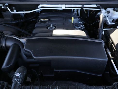 Used 2022 Chevrolet Colorado LT w/ Fleet Safety Package image 28