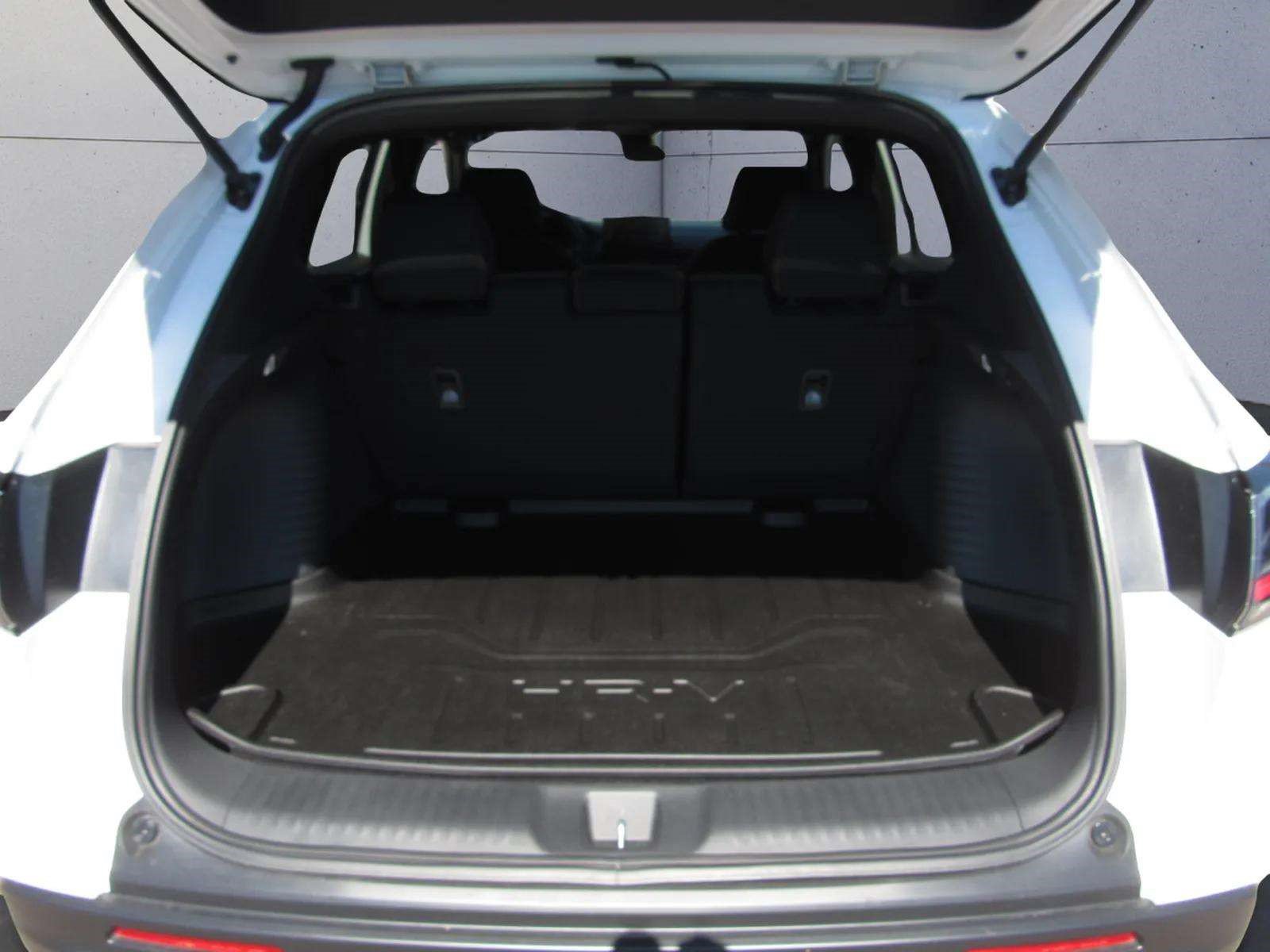 Certified 2027 Honda HR-V Sport image 12