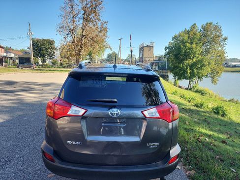 Used 2014 Toyota RAV4 Limited image 4