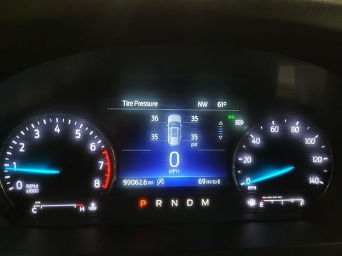 Used 2020 Ford Explorer XLT w/ Comfort Package AWD/4WD image 23