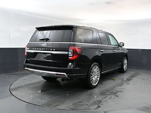 Used 2023 Ford Expedition Platinum AWD/4WD image 5